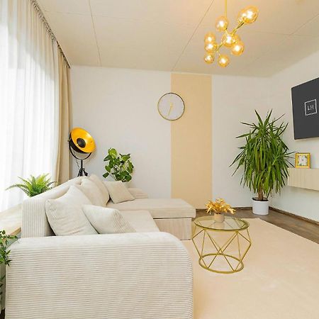 Luxx Home Mm, Airport- Fuer 7 Personen-Parken-Kueche Trunkelsberg 外观 照片